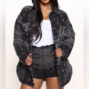 Fashion Nova Bandana Babe Denim Shacket jacket Black & white size XL distressed